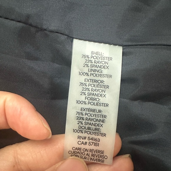 Calvin Klein Blue Textured Blazer with Notched Lapel and Tailored Fit size 12P - Picture 5 of 8